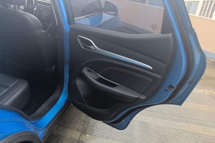 Used MG ZS 2020 180 DVVT Automatic Super Player Edition Interior 10