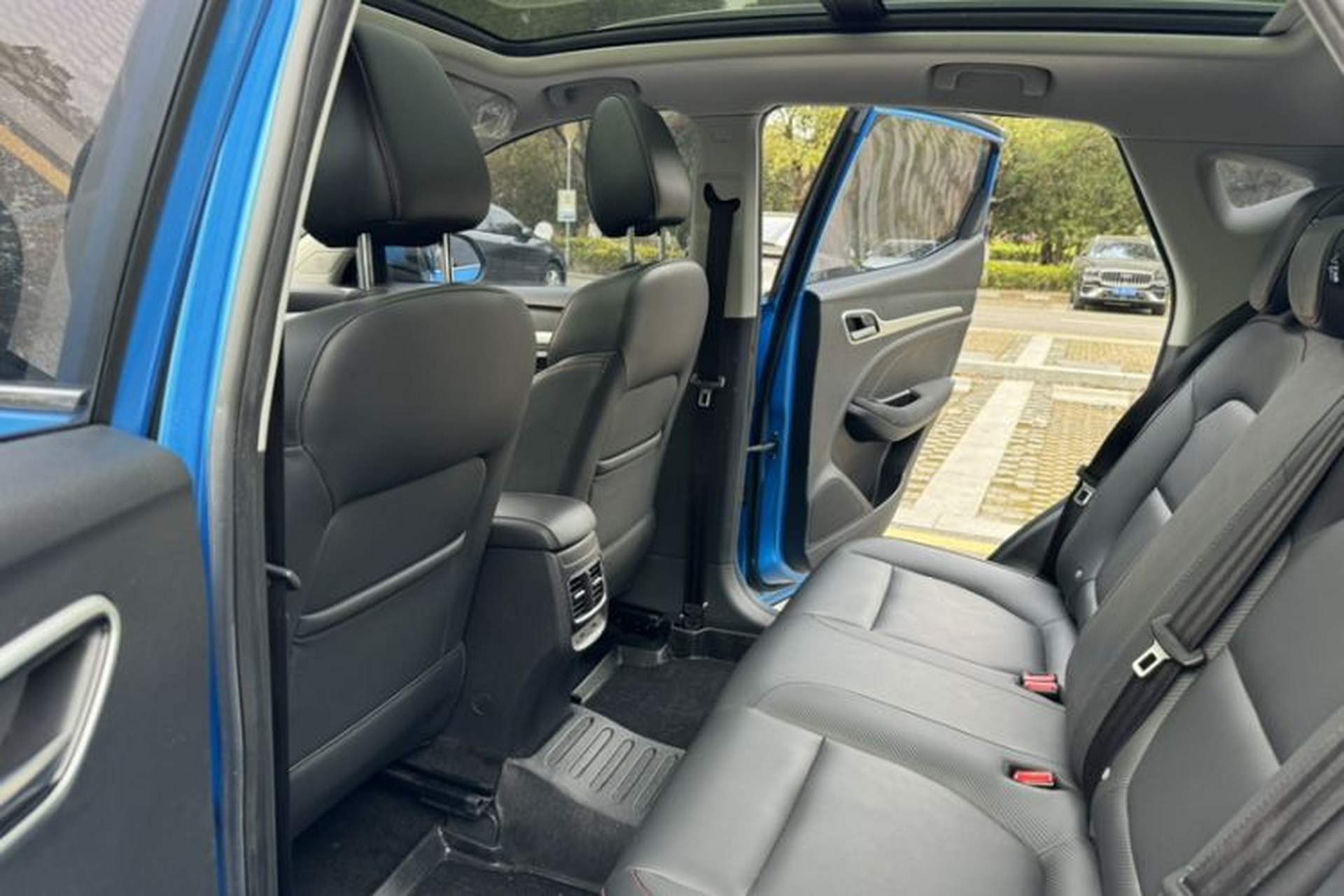 Used MG ZS 2020 180 DVVT Automatic Lite Interior 2