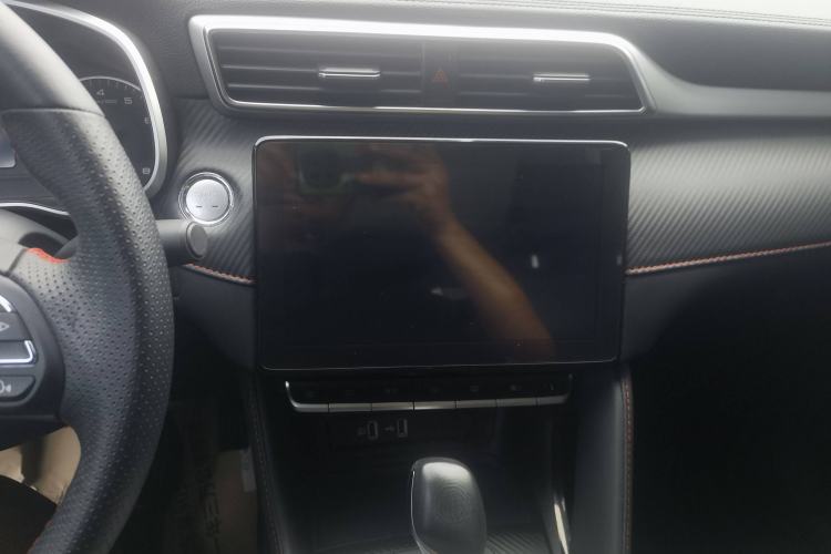 Used MG ZS 2020 180 DVVT Automatic Lite Interior 2