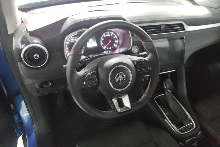 Used MG ZS 2020 180 DVVT Automatic Lite Interior 3