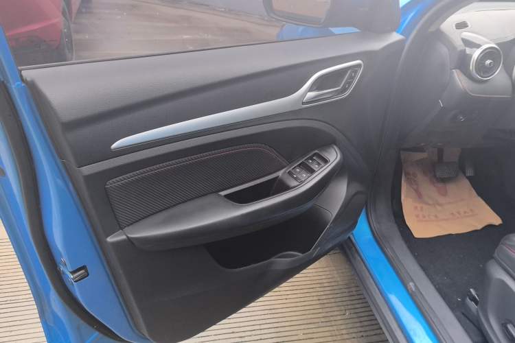 Used MG ZS 2020 180 DVVT Automatic Super Player Edition Interior 7