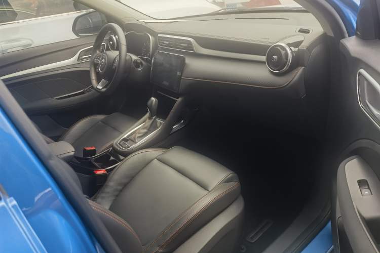 Used MG ZS 2020 180 DVVT Automatic Lite Interior 7
