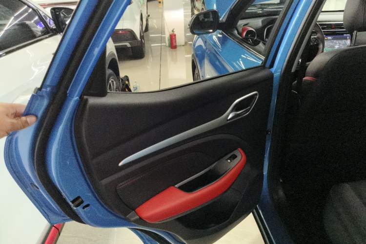 Used MG ZS 2020 260TGI Automatic Trophy Pro L2+ Interior 8