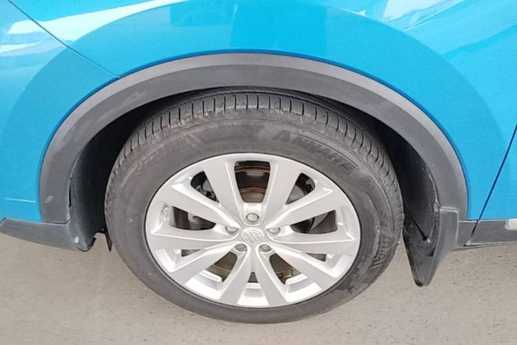 Used MG ZS 2020 180 DVVT Automatic Lite Left Front Wheel Hub