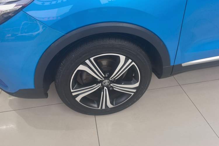 Used MG ZS 2020 180 DVVT Automatic Plus L2+ Left Front Wheel Hub