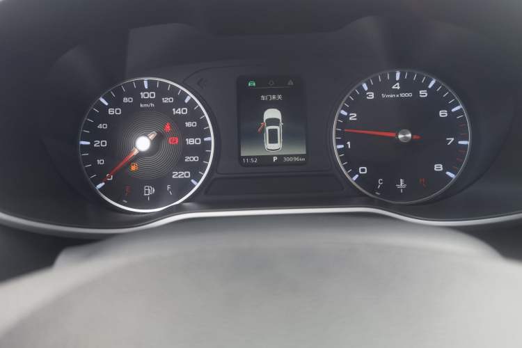 Used MG ZS 2020 180 DVVT Automatic Lite Odometer Close Up