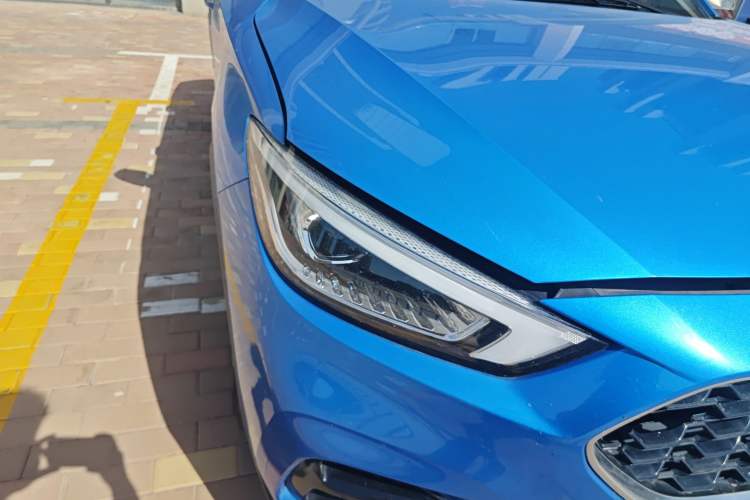 Used MG ZS 2020 180 DVVT Automatic Lite Right Front Headlight
