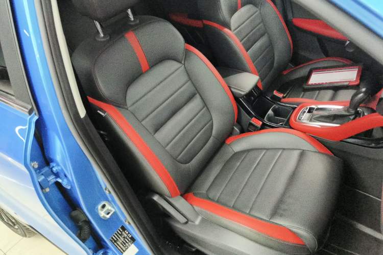 Used MG ZS 2020 260TGI Automatic Trophy Pro L2+ Right Front Seat