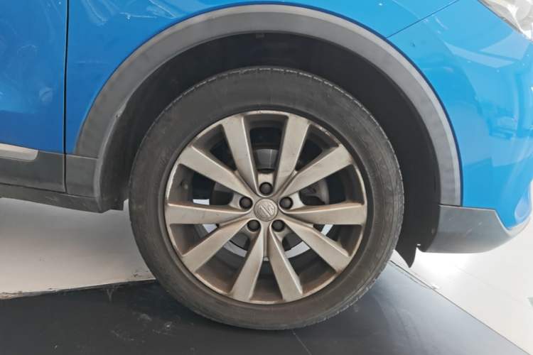 Used MG ZS 2020 180 DVVT Automatic Lite Right Front Wheel Hub