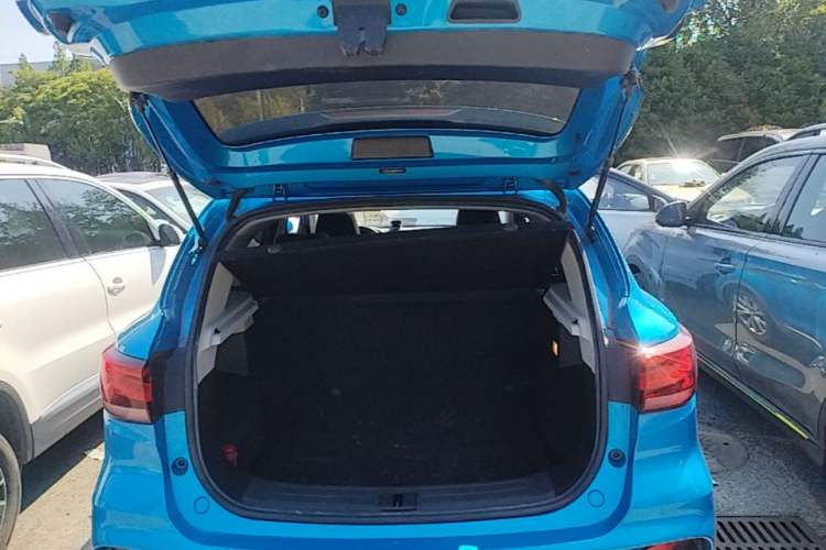 Used MG ZS 2020 180 DVVT Automatic Lite Trunk