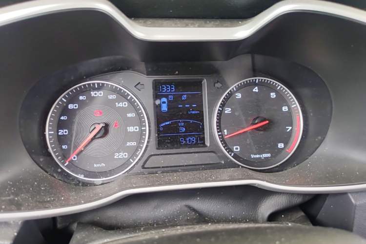 Used MG ZS 2020 Global Bestseller 1.5L Manual Comfort Edition Instrument Cluster