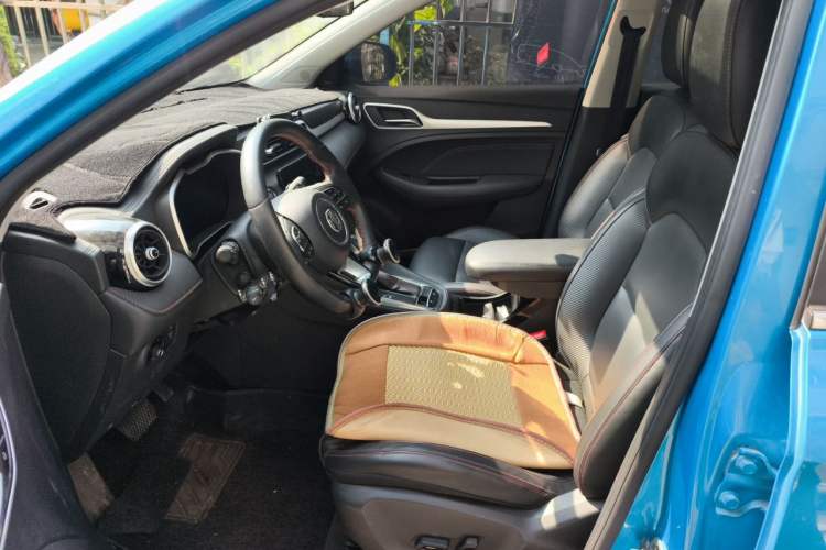 Used MG ZS 2020 180 DVVT Automatic Plus L2+ Left Front Seat