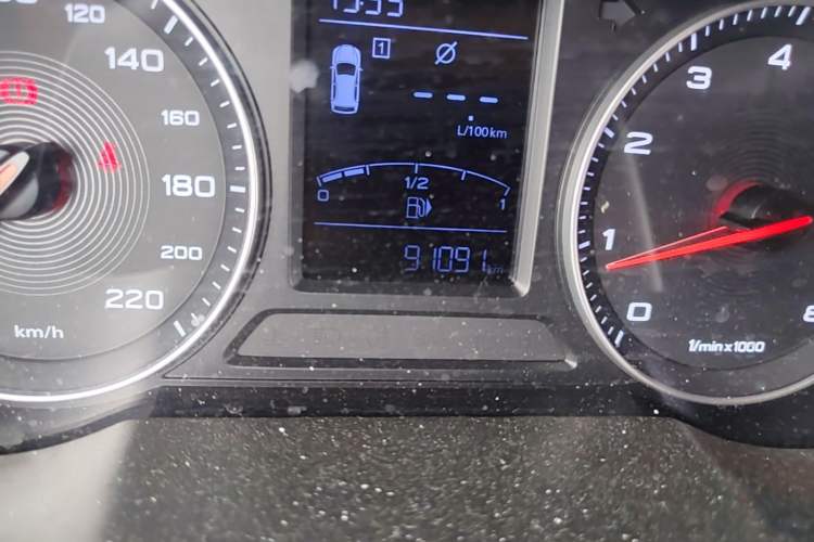 Used MG ZS 2020 Global Bestseller 1.5L Manual Comfort Edition Odometer Close Up