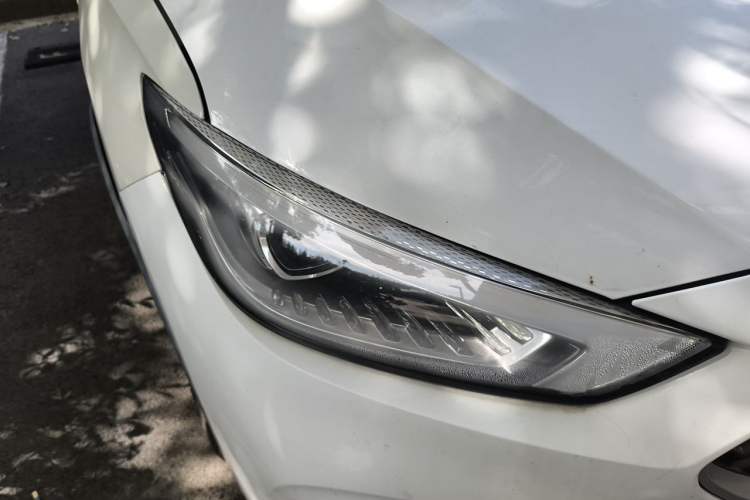 Used MG ZS 2020 180 DVVT Automatic Lite Right Front Headlight