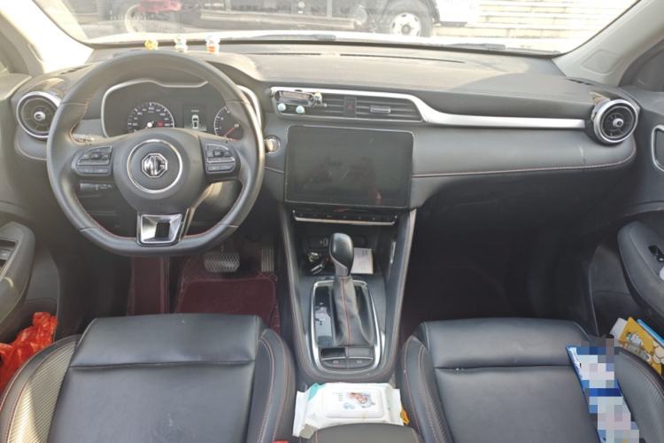Used MG ZS 2020 180 DVVT Automatic Lite Center Console