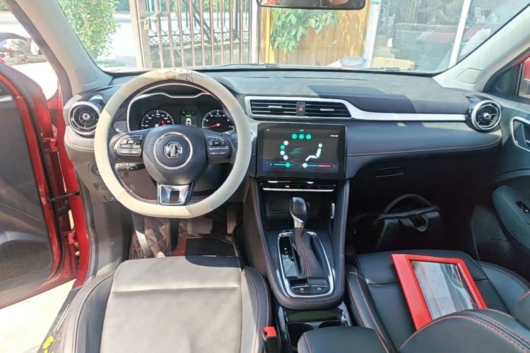 Used MG ZS 2020 180 DVVT Automatic Lite Center Console