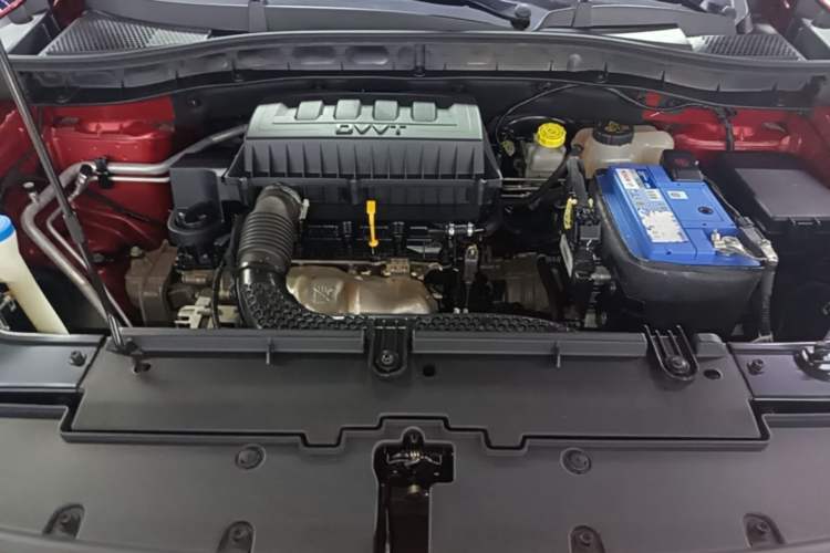 Used MG ZS 2020 180 DVVT Automatic Plus L2+ Engine Bay