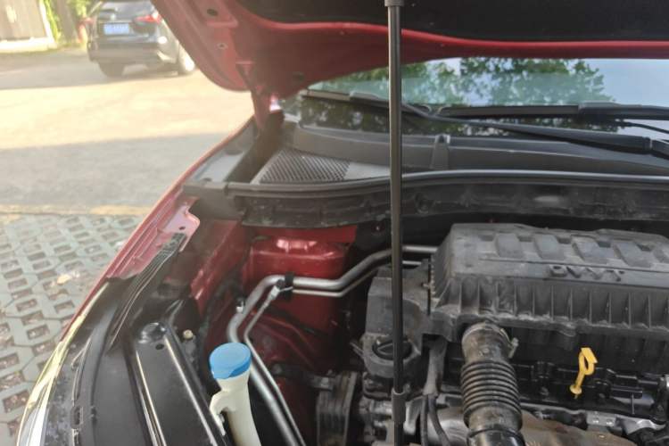 Used MG ZS 2020 180 DVVT Manual Lite Engine Bay Right