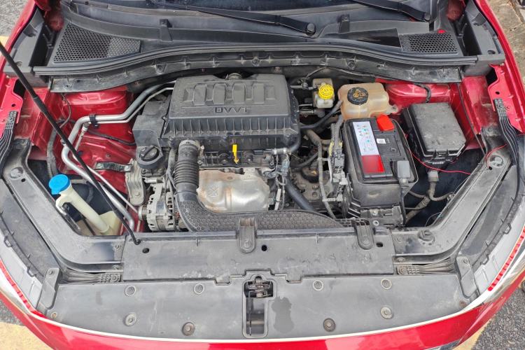 Used MG ZS 2020 Global Bestseller with 1.5L Engine Manual Transmission and a Massive 65-Inch Panoramic Sunroof Version Engine Bay