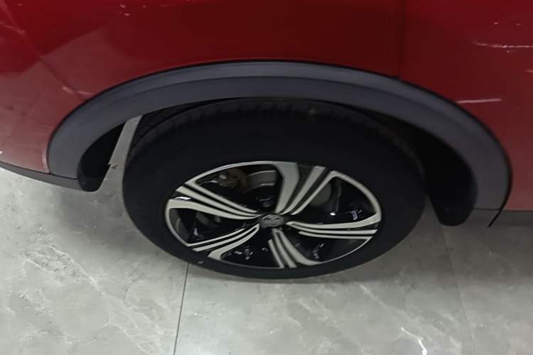 Used MG ZS 2020 180 DVVT Automatic Plus L2+ Exterior 5