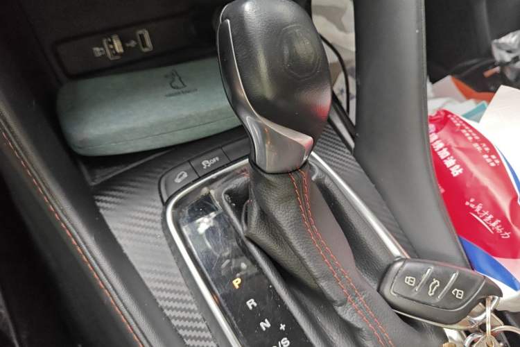 Used MG ZS 2020 180 DVVT Automatic Lite Gear Lever