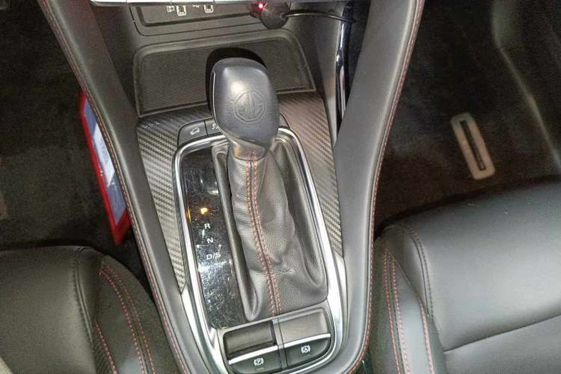 Used MG ZS 2020 180 DVVT Automatic Plus L2+ Gear Lever
