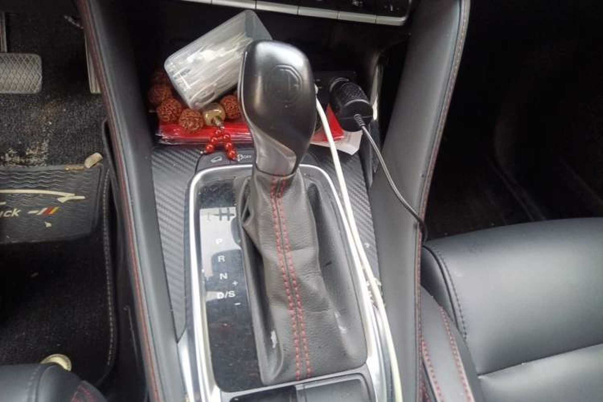 Used MG ZS 2020 180 DVVT Automatic Lite Gear Lever