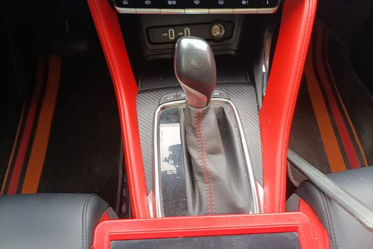 Used MG ZS 2020 260TGI Automatic Trophy Pro L2+ Gear Lever