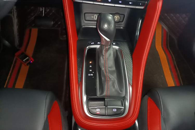 Used MG ZS 2020 260TGI Automatic Trophy Pro L2+ Gear Lever