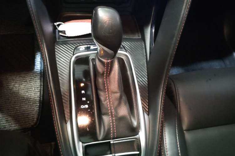 Used MG ZS 2020 180 DVVT Automatic Plus L2+ Gear Lever