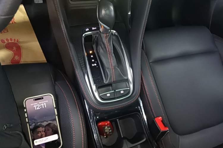 Used MG ZS 2020 180 DVVT Automatic Plus L2+ Gear Lever