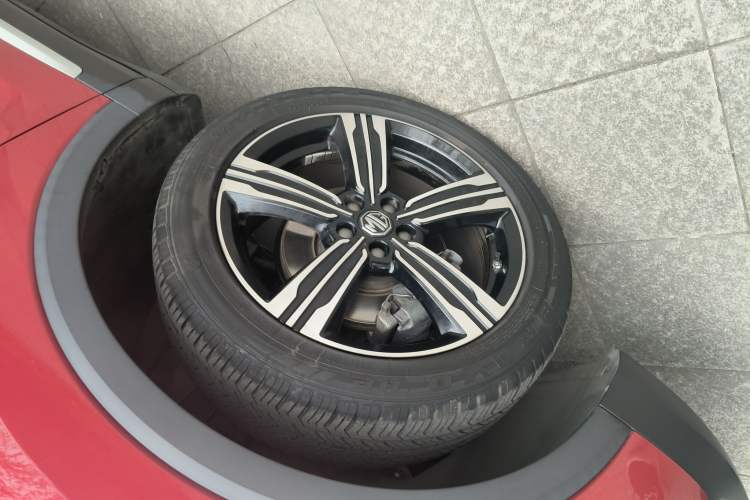 Used MG ZS 2020 Global Bestseller 1.5L Manual Comfort Edition Left Front Wheel Hub