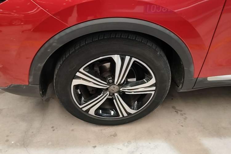 Used MG ZS 2020 180 DVVT Automatic Plus L2+ Left Front Wheel Hub