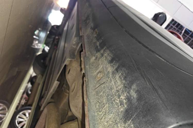 Used MG ZS 2020 260TGI Automatic Trophy Pro L2+ Left Side Sill