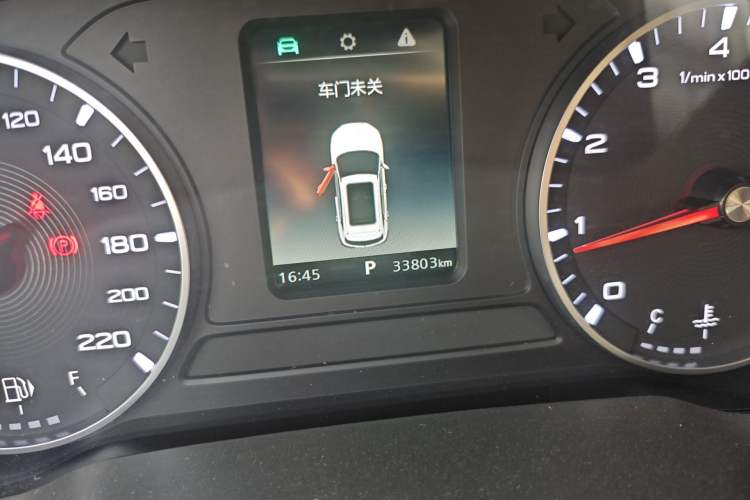 Used MG ZS 2020 180 DVVT Automatic Lite Odometer Close Up