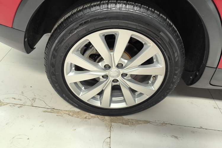 Used MG ZS 2020 180 DVVT Automatic Lite Right Rear Wheel Hub