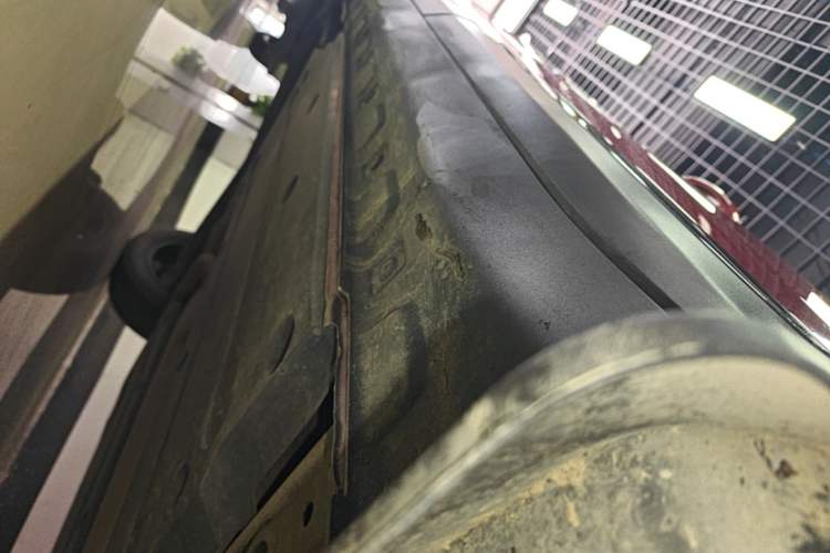 Used MG ZS 2020 260TGI Automatic Trophy Pro L2+ Right Side Sill