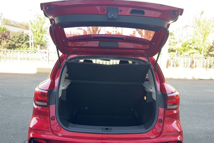 Used MG ZS 2020 180 DVVT Automatic UP Trunk