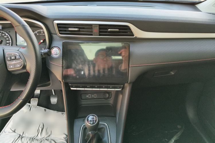 Used MG ZS 2020 180 DVVT Manual Lite Audio And AC Panel
