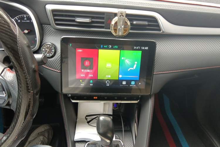 Used MG ZS 2020 180 DVVT Automatic Lite Audio And AC Panel