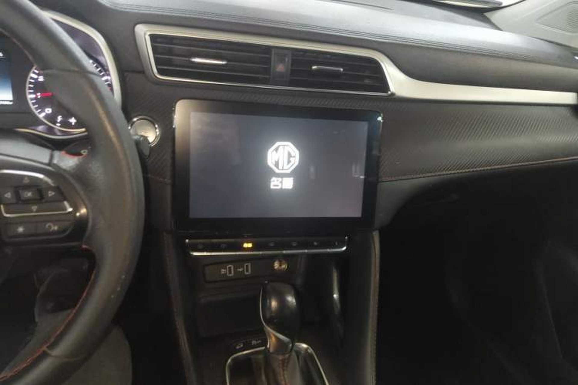 Used MG ZS 2020 180 DVVT Automatic Lite Audio And AC Panel