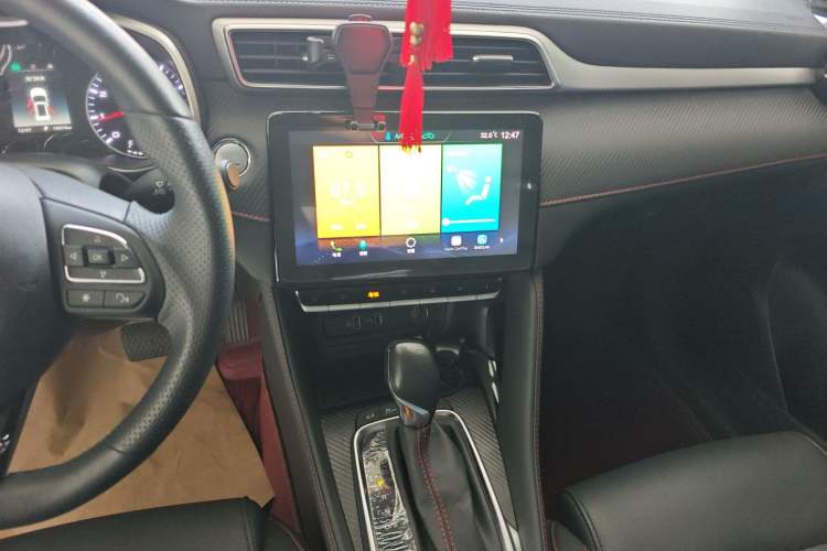 Used MG ZS 2020 180 DVVT Automatic Lite Audio And AC Panel