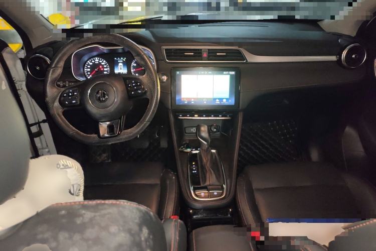 Used MG ZS 2020 180 DVVT Automatic Plus L2+ Center Console