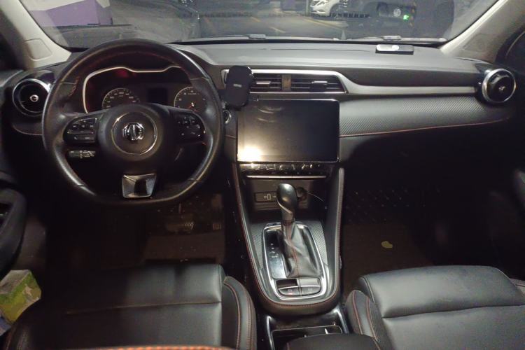 Used MG ZS 2020 180 DVVT Automatic Lite Center Console