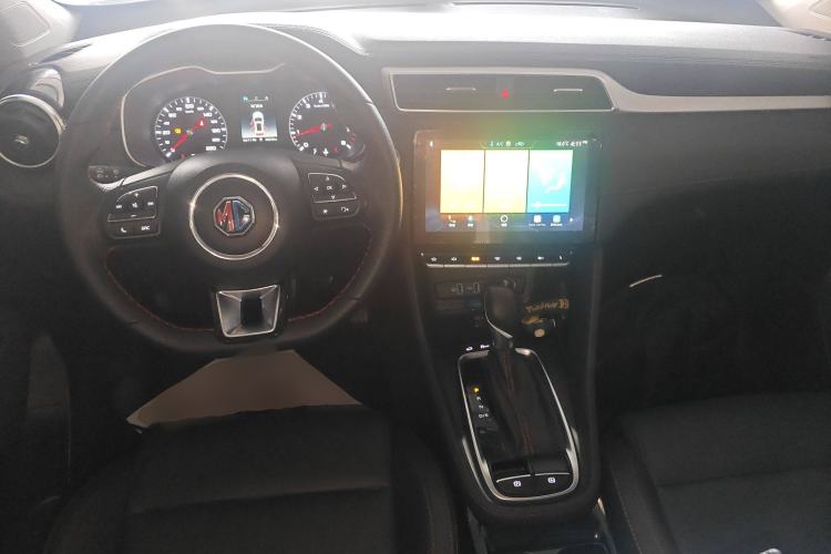Used MG ZS 2020 180 DVVT Automatic Lite Center Console