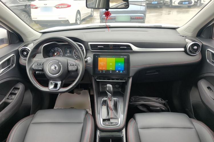 Used MG ZS 2020 180 DVVT Automatic Lite Center Console