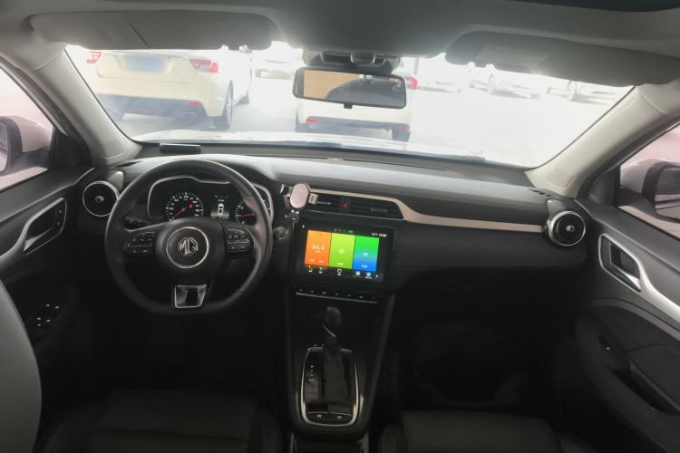 Used MG ZS 2020 180 DVVT Automatic Lite Center Console