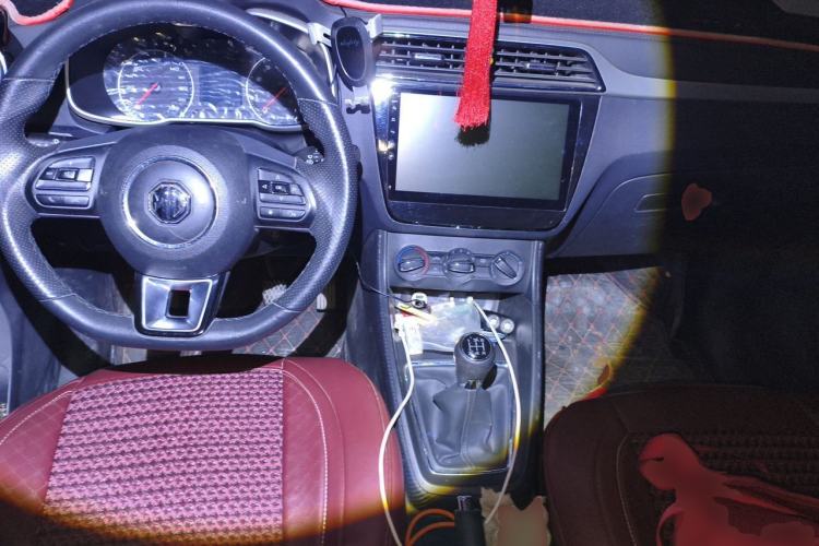 Used MG ZS 2020 Global Bestseller with 1.5L Engine Manual Transmission and a Massive 65-Inch Panoramic Sunroof Version Center Console