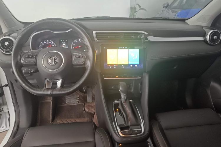 Used MG ZS 2020 180 DVVT Automatic Lite Center Console