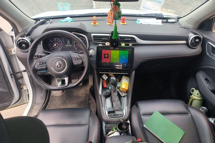 Used MG ZS 2020 180 DVVT Automatic Lite Center Console